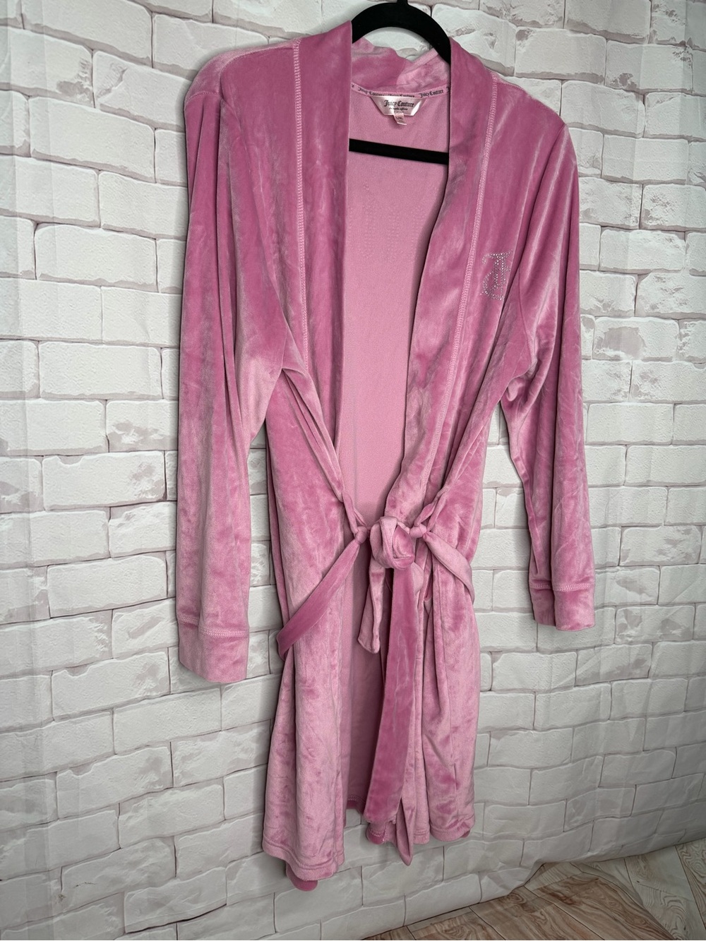 Juicy Couture Pink Velvet Tie-Waist Robe